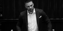 Pogrzeb posła Litewki z honorami państwa. Na czym to polega?