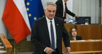 Były premier wskazał na głośne wypowiedzi Szymona Hołowni. "Brak precyzji powoduje bajzel"