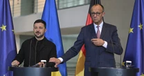 Rosyjskie rakiety znów spadają na Kijów. To powinno przypomnieć kanclerzowi Merzowi, że stoi przed prostym wyborem [KOMENTARZ]