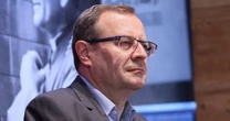 Prof. Antoni Dudek ostrzega przed "nalotami dywanowymi". "Apogeum w okolicach grudnia"