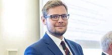 Zakaz zmiany płci? Minister Woś zdradza, nad czym pracuje jego partyjny kolega