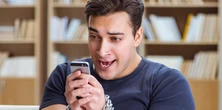 Nie bądź niewolnikiem ekranu. 15 sposobów, by rzadziej sięgać po smartfon