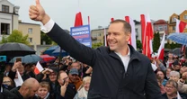"Miesiąc miodowy" w PiS zakłóca jedna obawa. "Ta emocja nas niesie"