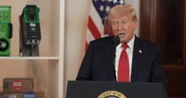 Donald Trump ujawnił, co powiedział Wołodymyrowi Zełenskiemu w Watykanie. "Rosja jest znacznie większa i silniejsza"