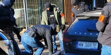 Gang narkotykowy rozbity. Przejęto gigantyczną sumę pieniędzy i 17 kg narkotyków