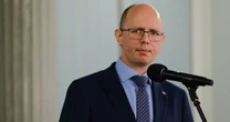 Prof. Błażej Kmieciak apeluje: ludzie, jesteście pod koloratką, sięgnijcie do Ewangelii i przeczytajcie ją jeszcze raz!