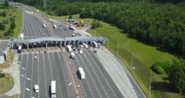 Rośnie skala agresji na polskich drogach. Problemem jest nie tylko nadmierna prędkość, ale też jazda na zderzaku