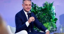 Krzysztof Gawkowski z nagrodą Człowieka Roku 2025 Forum Ekonomicznego w Karpaczu