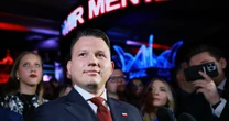 Gorący polityczny wtorek. Sławomir Mentzen zdecyduje w sprawie drugiej tury [RELACJA NA ŻYWO]