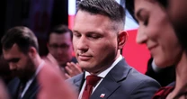 Upadek rządu czy wzmocnienie PiS? Sławomir Mentzen i Konfederacja mają potężny dylemat. Dwa scenariusze