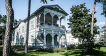 "Żeby to się stały zabytki, należało wymordować właścicieli". Trudna historia świdermajerów [GALERIA]
