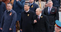 Robert Fico został ostrzeżony, by nie jechał do Moskwy. Nie posłuchał, ale wstążki św. Jerzego nie przypiął