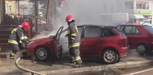 Masz to w samochodzie? W upał to może być śmiertelna pułapka. Strażacy ostrzegają