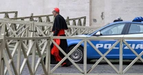 Problem w Watykanie tuż przed konklawe. Kardynałowie dostali "jasny przekaz"