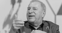 TVP zmienia ramówkę w związku ze śmiercią Stuhra. Pokażą dziś kultowy film