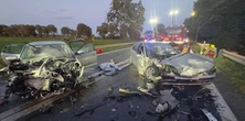 Czołowe zderzenie w Rozbitku. Dziecko przestało oddychać. Trwała walka o życie