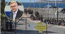 "Broń przeciwko Europie". Putin wykorzystuje Libię do swoich celów. Unijny komisarz: UE ma tylko jedno wyjście