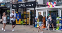 To już prawdziwa plaga! Wchodzą do restauracji prosto z plaży i robią to w toaletach