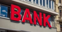 Posiadasz kredyt gotówkowy w banku? To naruszenie w umowie może sprawić, że odzyskasz dziesiątki tysięcy złotych