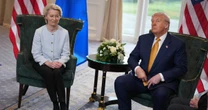 UE się poniżyła. Europejczycy siedzą przy bocznym stoliku i coraz bardziej pogrążają się w kryzysie