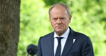 Udział premiera Donalda Tuska w uroczystym apelu z okazji Narodowego Dnia Zwycięstwa