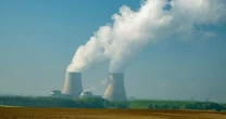 Awaria elektrowni jądrowej na Węgrzech. Zaopatruje w prąd niemal połowę kraju