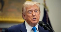 "Waszyngton ma dość pomagania Ukrainie". Media o działaniach Trumpa