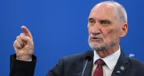Macierewicz grzmi na konferencji. "To jest dla mnie straszne" [RELACJA NA ŻYWO]