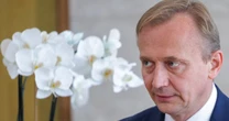 Nowy budżet UE ma wynieść 2 bln euro. Komisarz mówi o "poszanowaniu praworządności"
