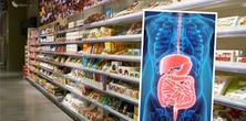 Polacy nieświadomie jedzą go ponad 45 kg rocznie. Skutki dla jelit mogą być opłakane