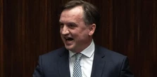 Afera hejterska w resorcie. Ministerstwo komentuje dla "Faktu": To spuścizna Ziobry i Piebiaka