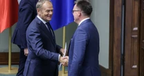 Wojna nerwów w obozie władzy. "Szymon wywróci ten stolik"