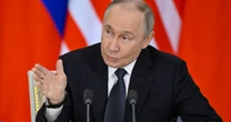 Źródła bliskie Kremlowi: Putin jest gotowy na długą wojnę. Do końca roku zamierza dokonać przełomu – Bloomberg
