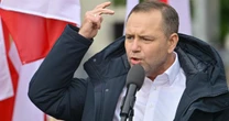 Spięcie posłów PiS z dziennikarzami w sprawie mieszkania Karola Nawrockiego. "Prawda ich boli" [RELACJA NA ŻYWO]