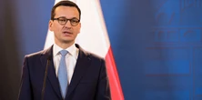 Premier o znoszeniu obostrzeń w kościołach. Będą zmiany