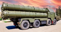 Iran kupił chińskie systemy obrony powietrznej. Rosyjskie S-300 okazały się nieskuteczne