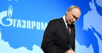 Putin dokręca śrubę, żeby ratować Gazprom. "To za mało". Desperackie ruchy ciągną gospodarkę na dno