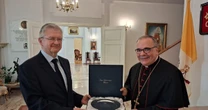 Skandaliczna uroczystość w nuncjaturze. "Jego Ekscelencja" Andriejew pożegnany