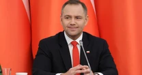 Spada zaufanie do prezydenta Nawrockiego. Ekspert: to polityczny ultras