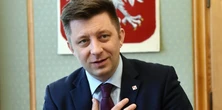 Szczepionki coraz droższe?! Z wykradzionych ministrowi maili wynika, że producenci śrubują ceny