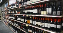Całkowity zakaz sprzedaży alkoholu na stacjach."Wpłynęło wiele uwag"