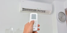 Klimatyzacja z funkcją grzania. Modele z niższej półki cenowej. Będziesz w szoku!