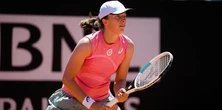 Polscy tenisiści poznali rywali w 1. rundzie French Open. Świątek trafiła na przyjaciółkę