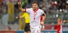 Prywatny samolot i długa podróż. Robert Lewandowski w drodze na ważne rozmowy