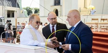 Afera o miecz Sasina. Naukowcy twierdzą, że to nie jest wcale 1000-letni zabytek