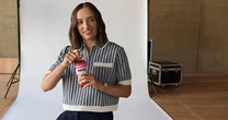 „Hydrate for Great Moments” - nowa kampania OSHEE z Igą Świątek