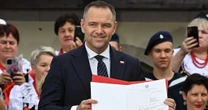 Pojawili się na tajnej imprezie Karola Nawrockiego. Wręczyli mu zaskakujący prezent