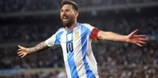 Wymarzony początek Argentyny na mundialu z polskim akcentem w tle. Lionel Messi dał show [WIDEO]