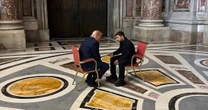 "Druzgocące dla Putina". Donald Trump dobrze wszedł w kolejne 100 dni na stanowisku. "Poprzeczka jest ustawiona nisko"