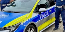 O włos od tragedii w Śremie. 56-latka próbowała zabić młodszego brata nożem